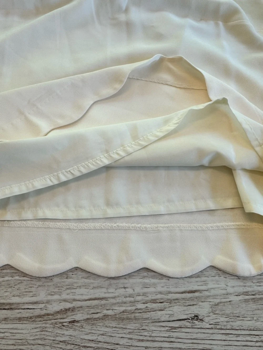 NWT J. Crew Ivory Cream Scalloped-Hem Spaghetti Strap Camisole 6